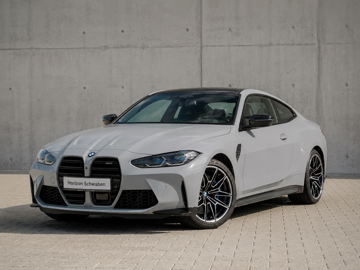 BMW M4 Competition xDrive in M Brooklyn Grau metallic – Frontansicht
